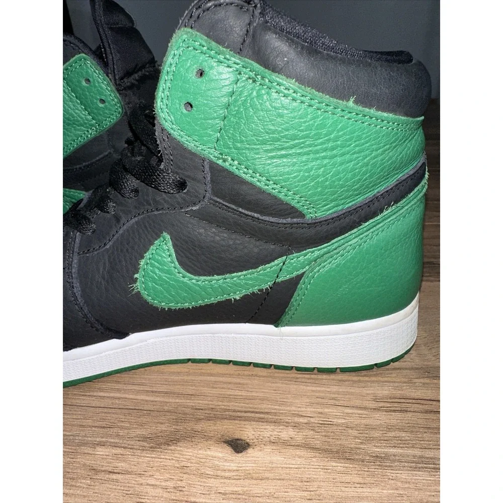 Size 11 - Jordan 1 Retro OG High Pine Green‎ 2.0